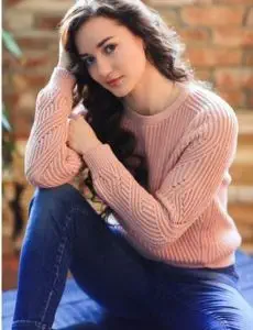 Elite escort service in Sringeri for home and hotel visits